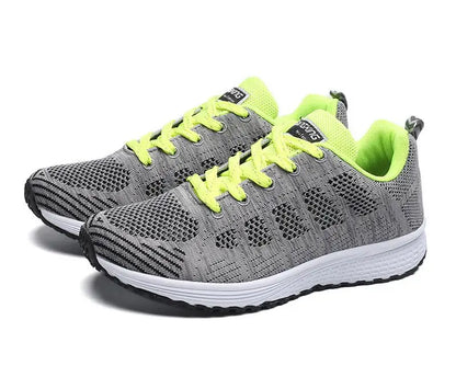 Damen Slip-Sneaker aus Stretch-Mesh – leicht & flach